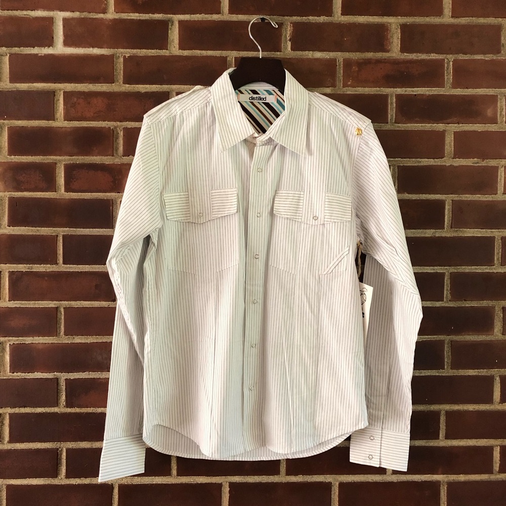NWT Distilled snap front long sleeve shirt white striped size small